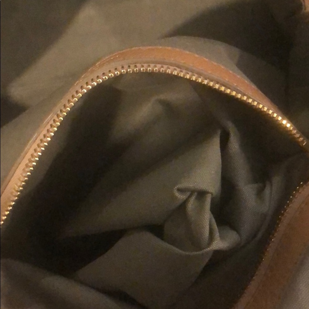 Marc Jacobs Quilted Leather Tote in Cognac Brown with Gold Hardware - Picture 7 of 12